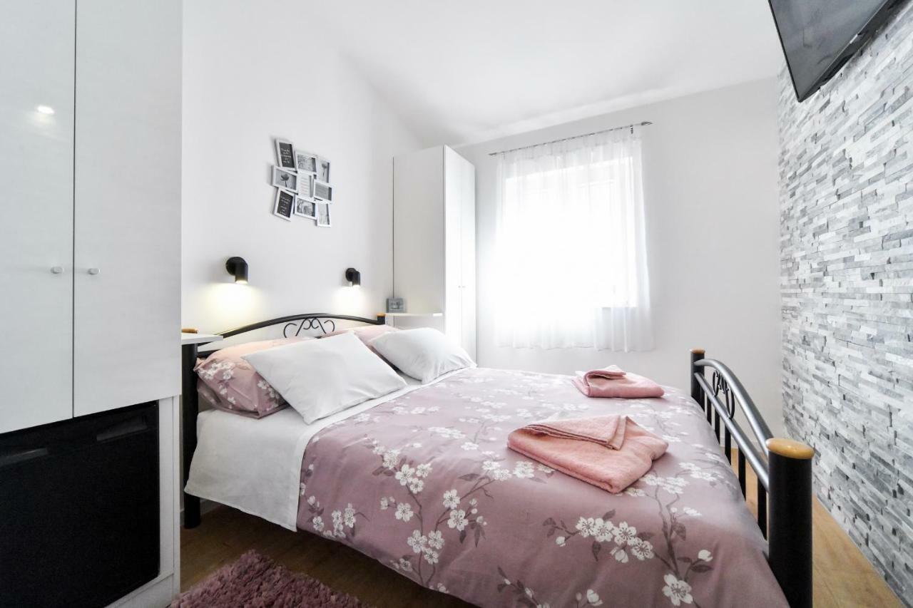 Rooms Nekic Zadar Buitenkant foto